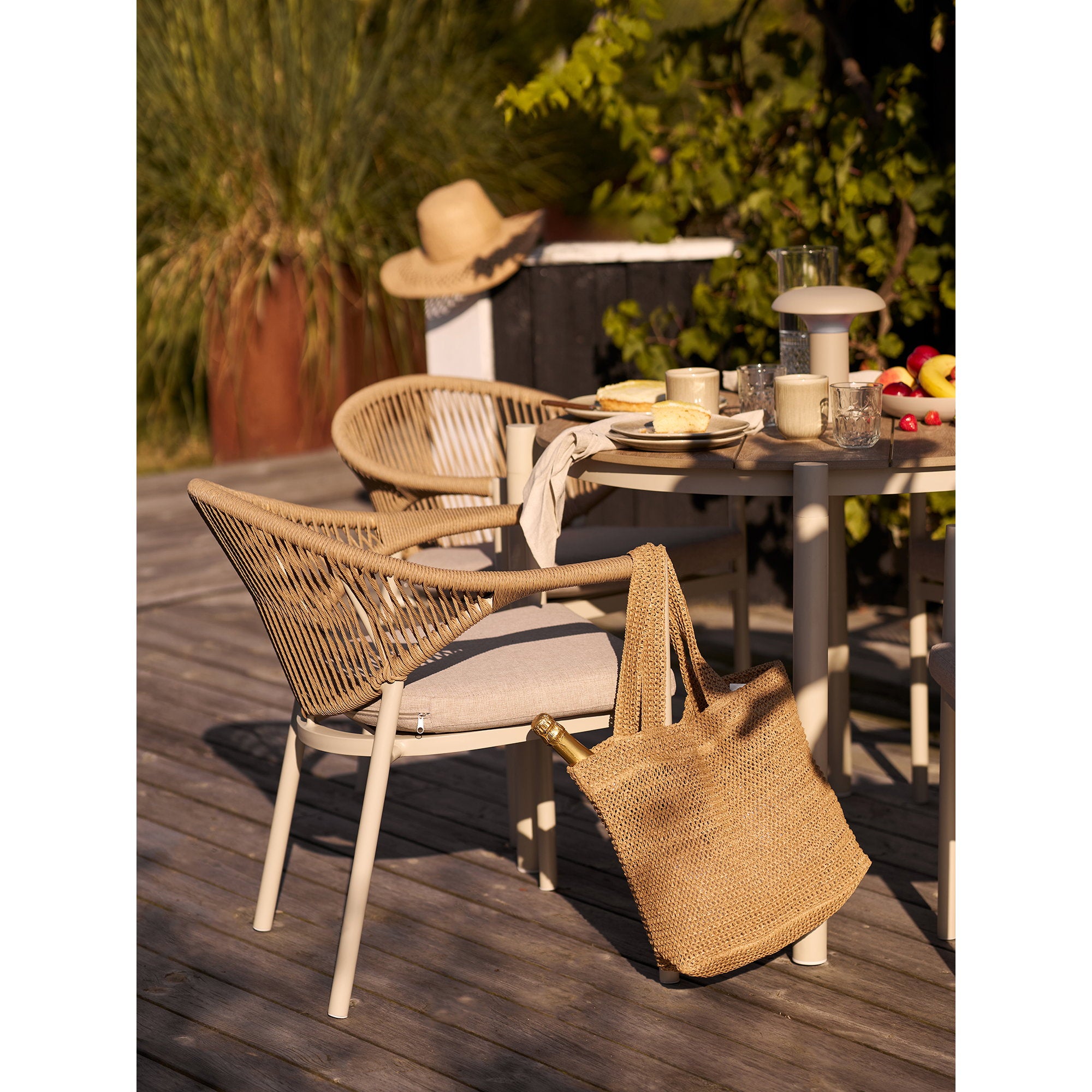 Parade Tote Bag - Tote Bag, paper straw, 31x46 cm