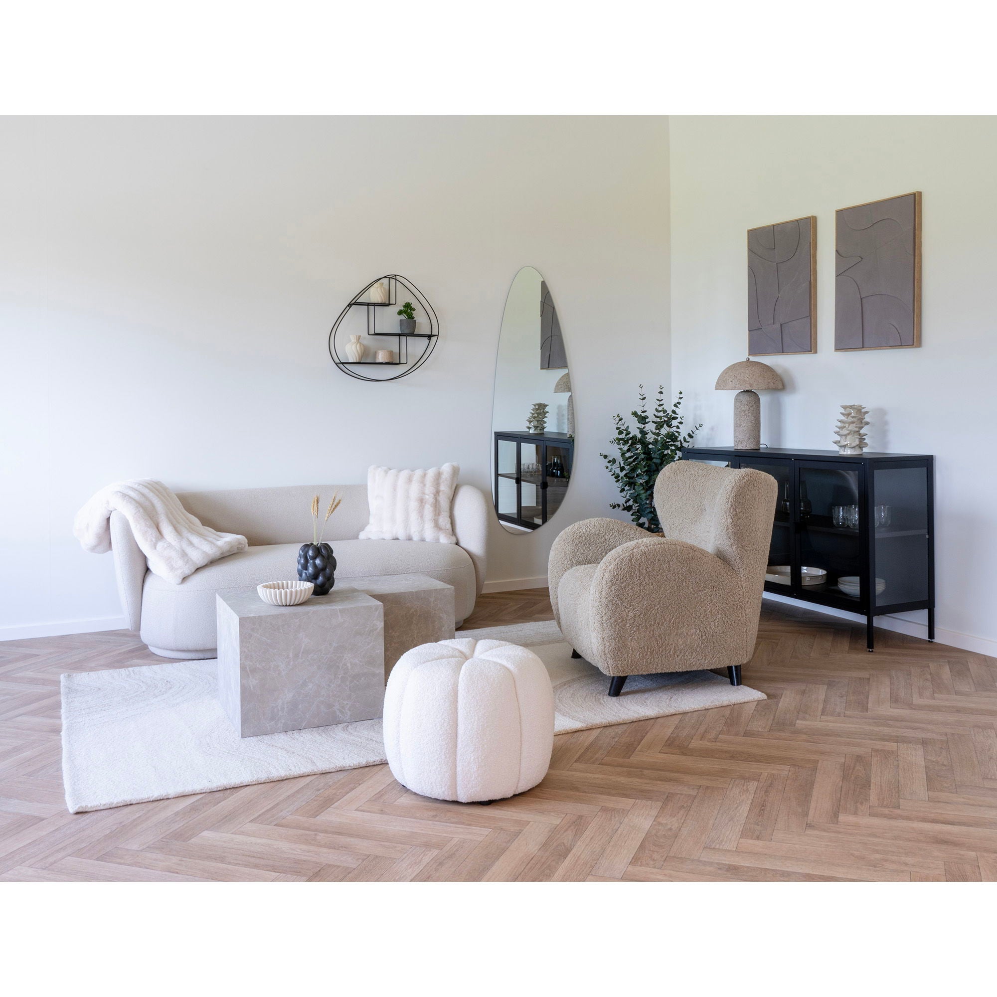 Aila 160x230cm wool rug – Light brown & Ivory